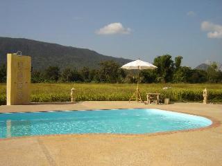 The Oriental Village Resort & Mountain Veiw Chiang Mai Exterior photo